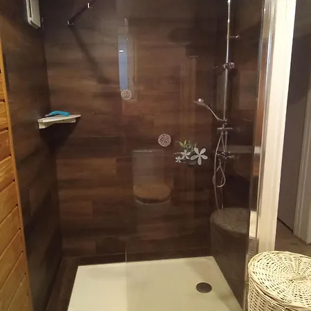 Bienvenu A La Campagne * لا روش سور يو